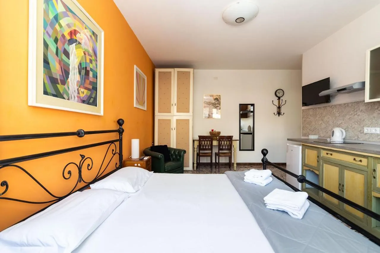 Casa vacanze Monti Guesthouse Mestre Italia