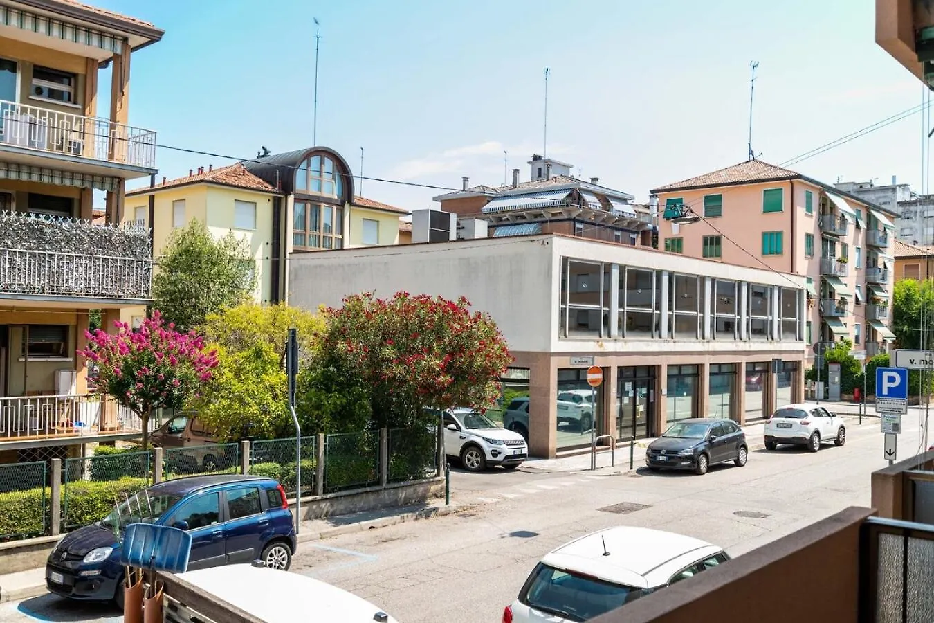 Monti Guesthouse Mestre 0*,  Italia