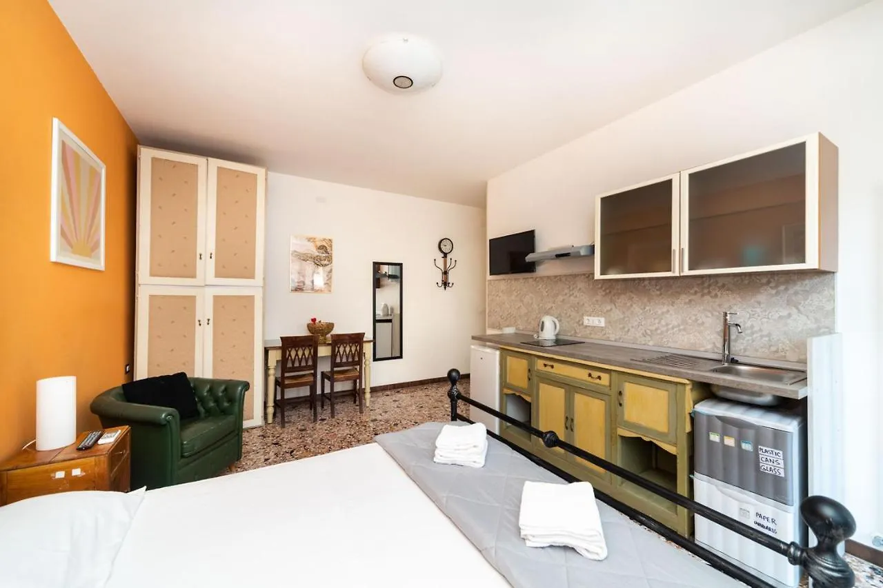 Dom wakacyjny Monti Guesthouse Mestre
